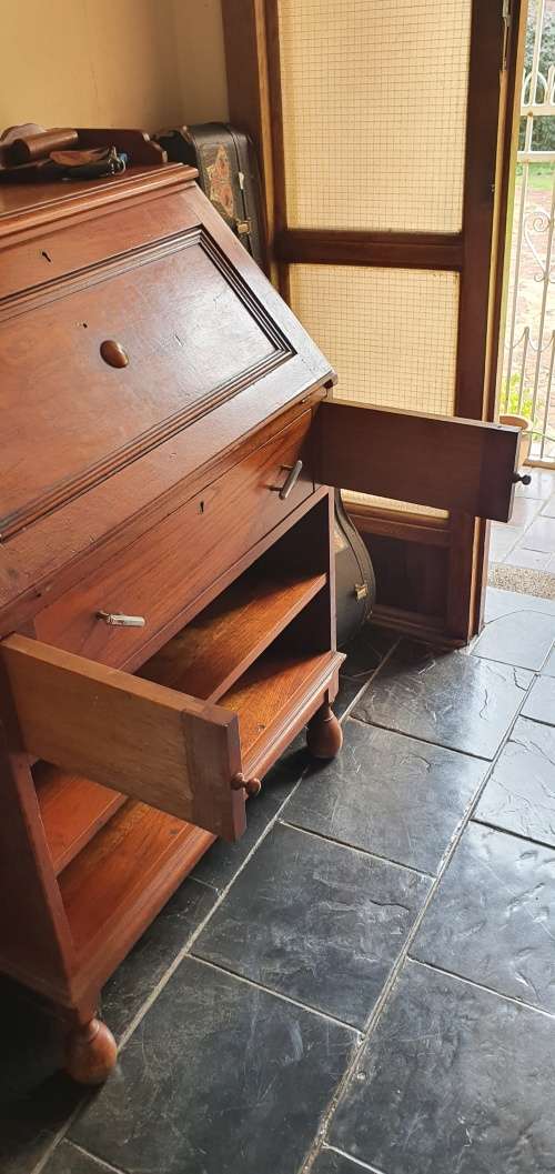 Vintage Bureau Writing Desk.