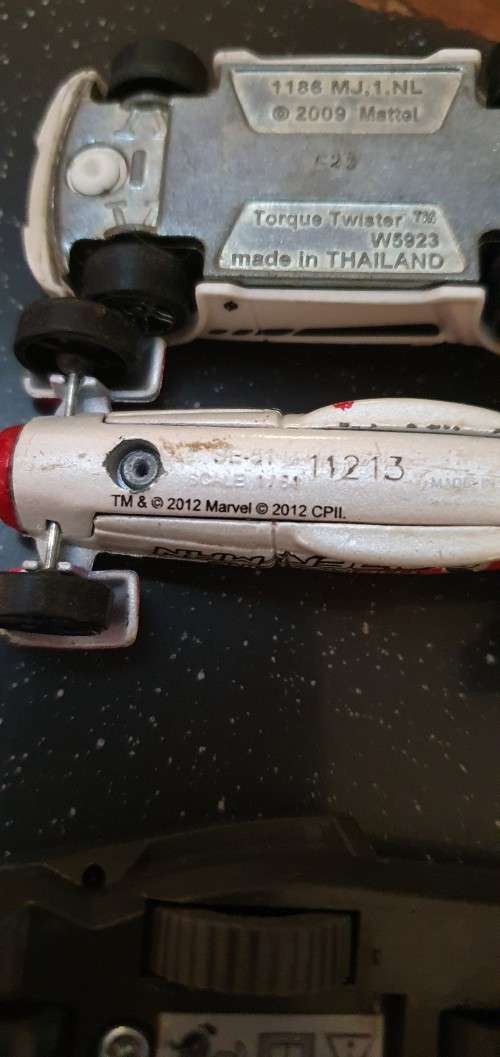 A Lot of Collectable LEGO People Plus a few Extras