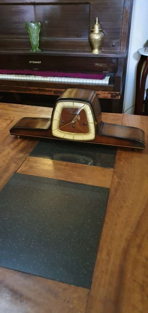 Vintage Hermle Mantle Clock. Not Working!