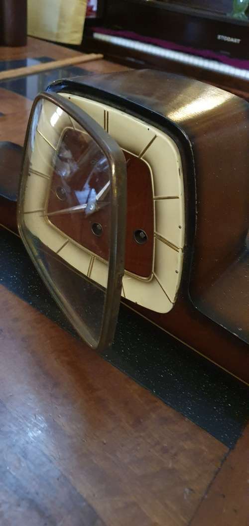 Vintage Hermle Mantle Clock. Not Working!