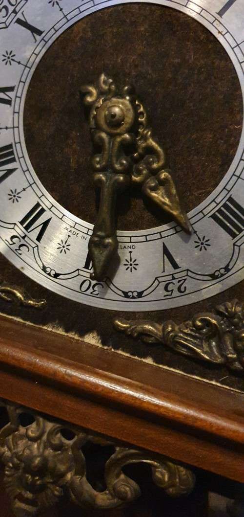 Stunning Antique Dutch Zaandan Zaanse Klok. Serviced and working