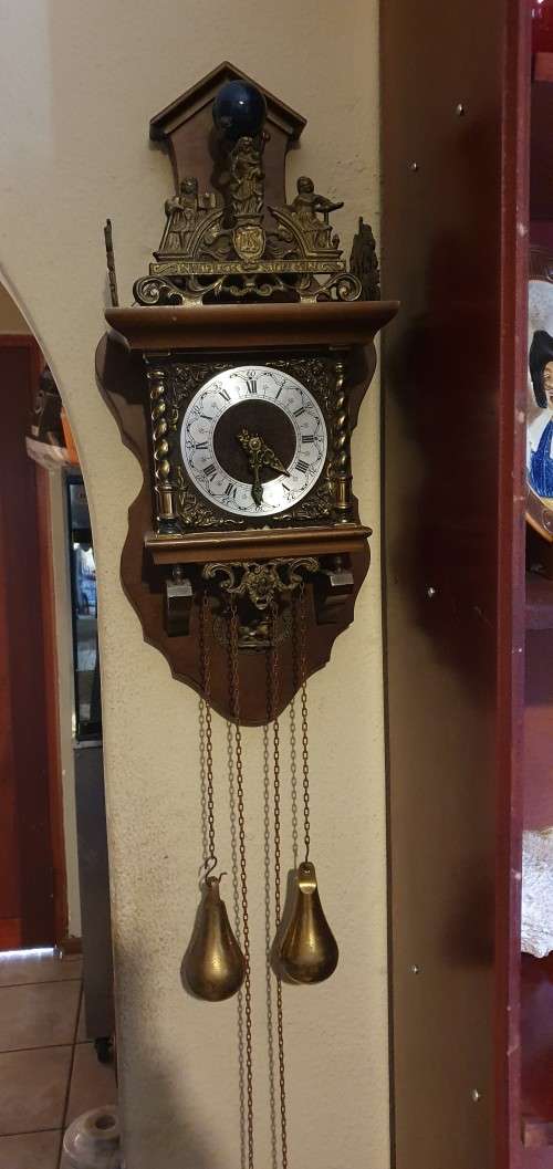 Stunning Antique Dutch Zaandan Zaanse Klok. Serviced and working