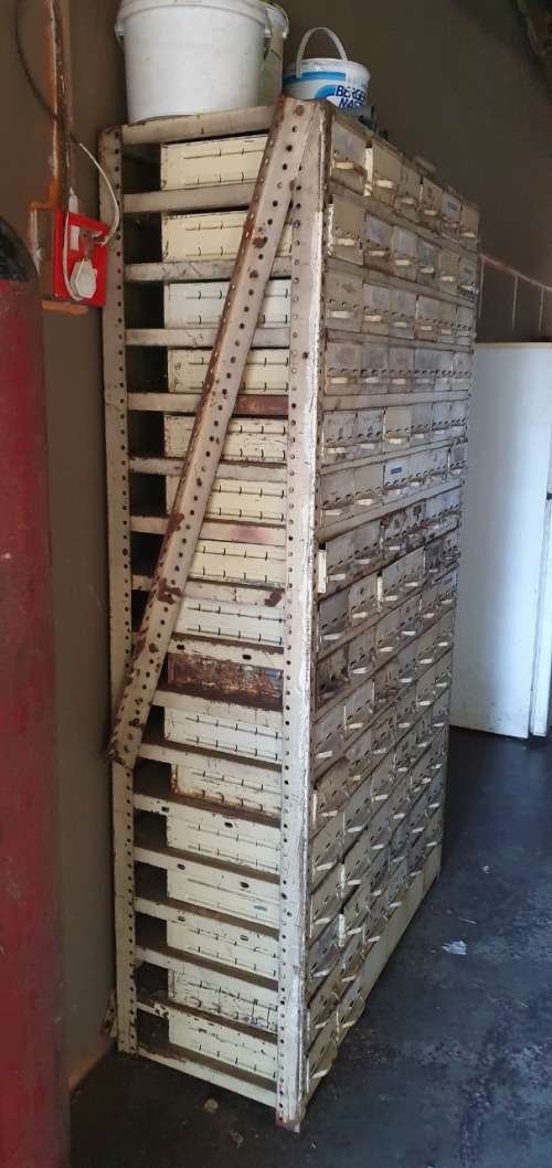 Vintage Metal  Machinist Drawer Rack