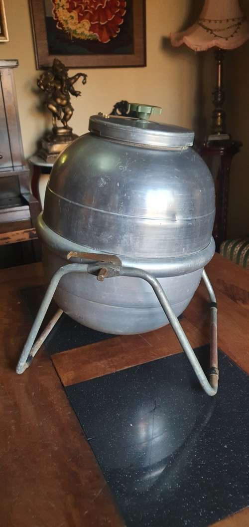 Aluminum Hand Driven Sputnik Washing Machine