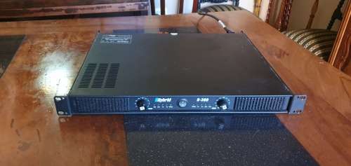 Hybrid B 300 PA Amplifier