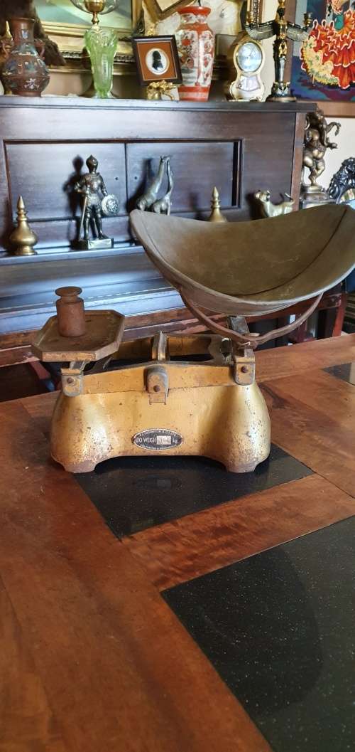 Vintage  FJ Thornton and CO.Ltd   Vegtable/Fruit Scale