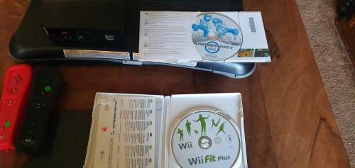 Wii Game + Accessories