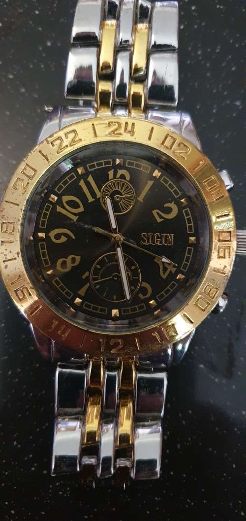 2 X Mens Watches. Working!