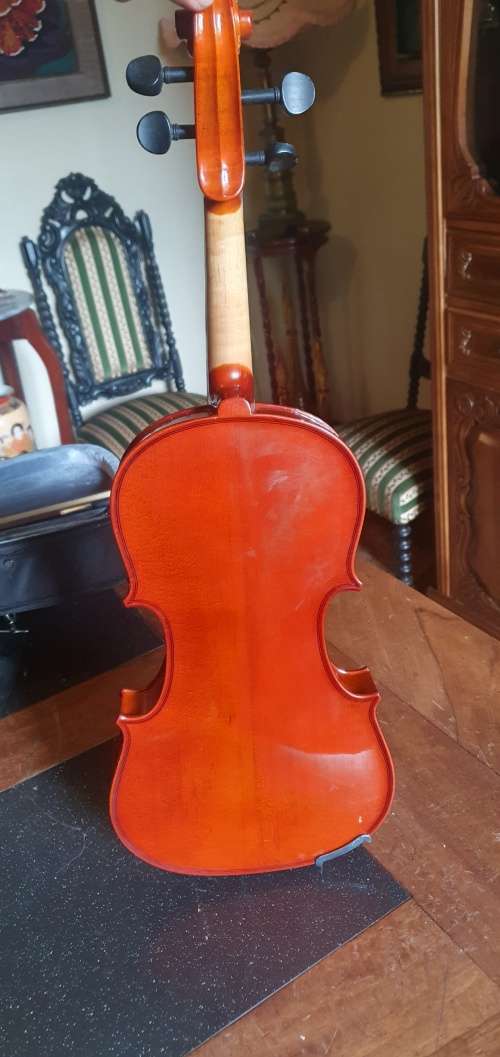 Beautiful Cremona Violin