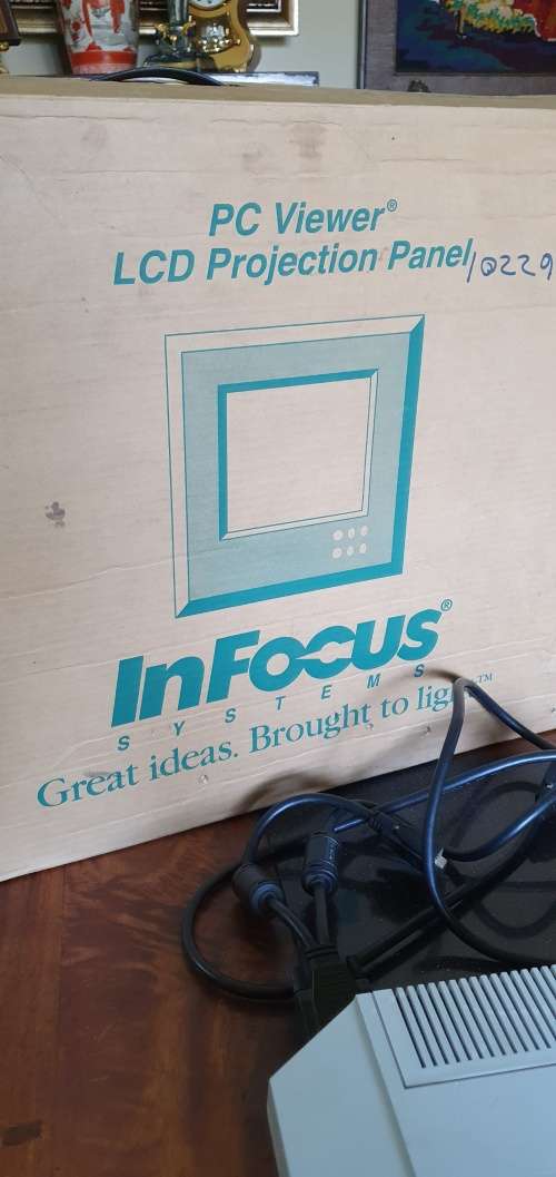 Infocus Pc Viewer LCD Projection Panel Projector