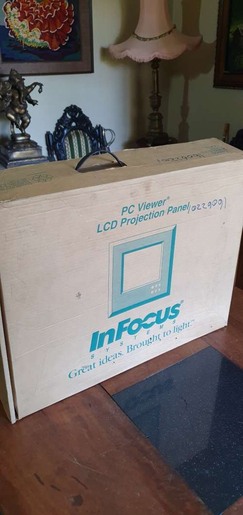 Infocus Pc Viewer LCD Projection Panel Projector