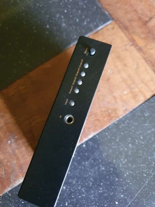 24v DC-DC Convertor+  Labgear 1-4 HDMI Splitter