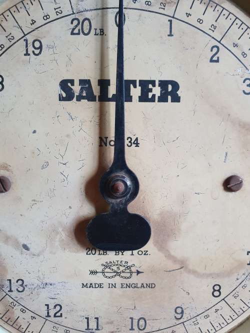 Vintage Salter Scale No 34