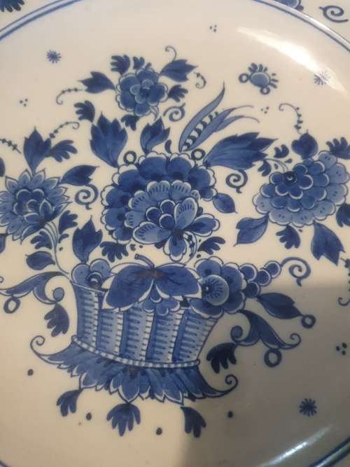 Stunning Vintage Delft Plate