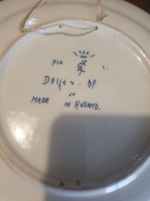 Stunning Vintage Delft Plate