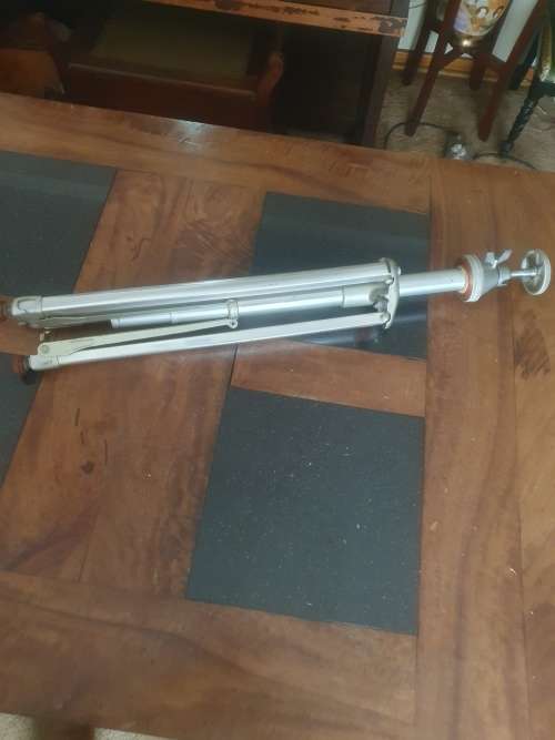 Vintage Linhoff Aluminum Extendable Tripod