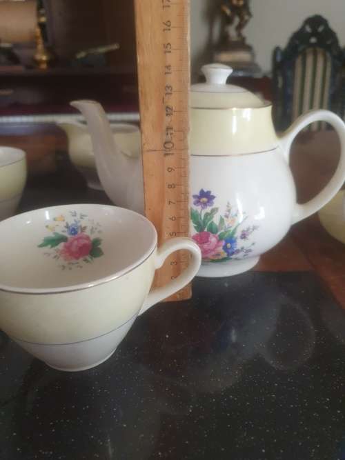 Midwinter Stylecraft Classic Shape by Staffordshire England