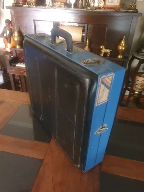 Super 8mm & 16mm Film Reels In Large Fiberglass Case