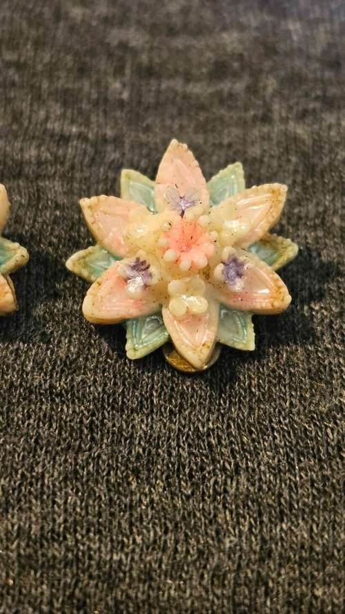 Gorgeous Set of 1930s-1950s Porcelain Earings