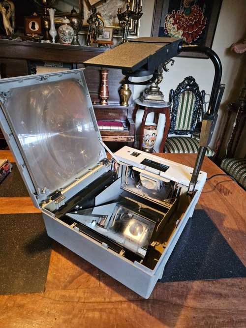 Portable Buhl Projector