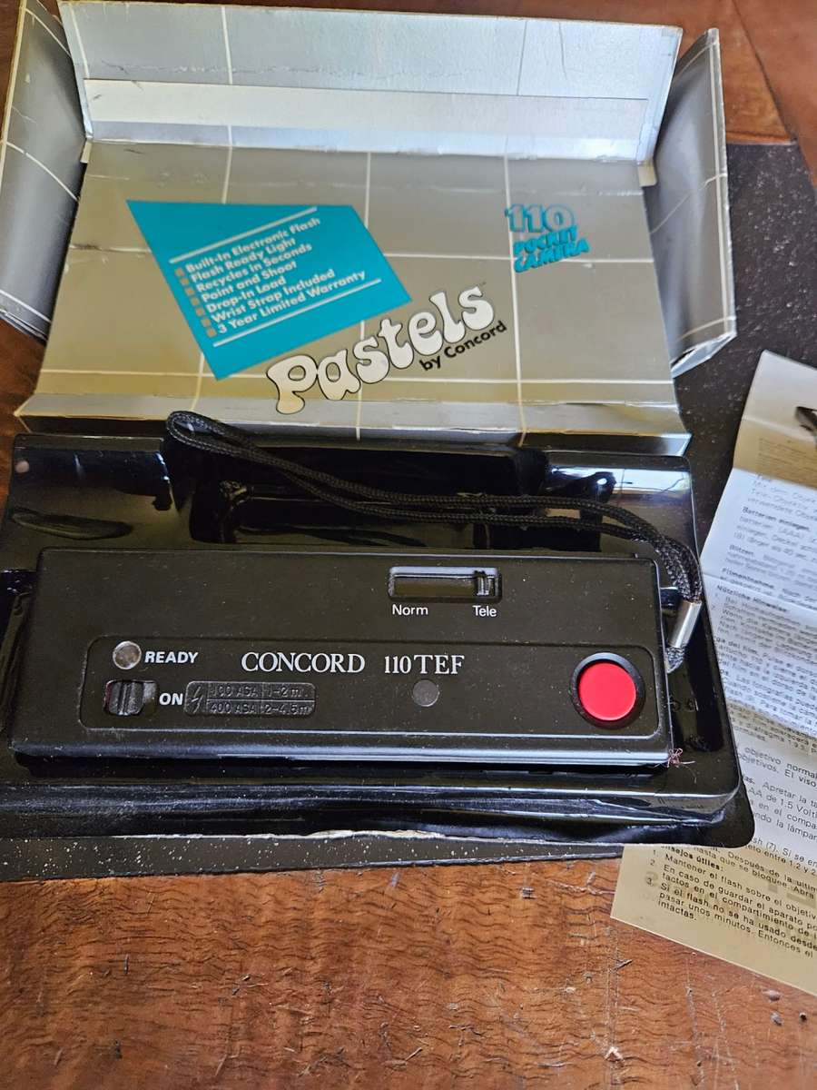 Various Vintage Cameras