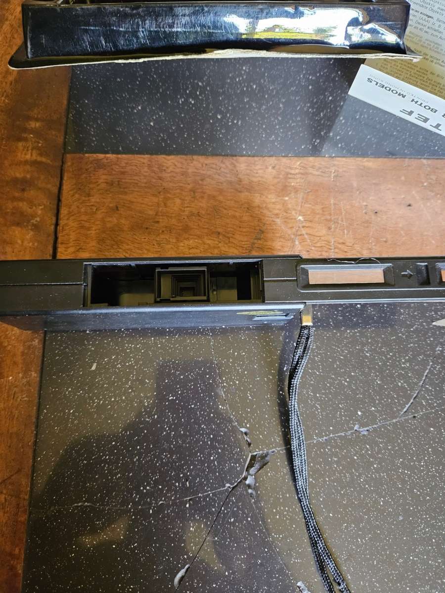 Various Vintage Cameras