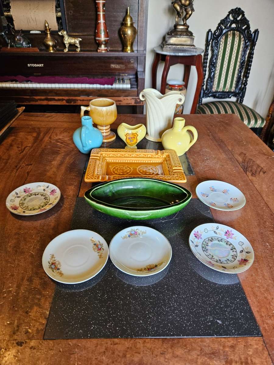 Variety of Vintage Lucia Ware plus other Ceramics