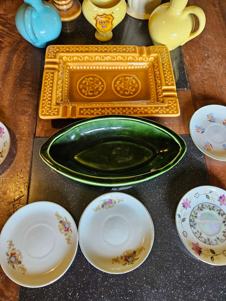 Variety of Vintage Lucia Ware plus other Ceramics