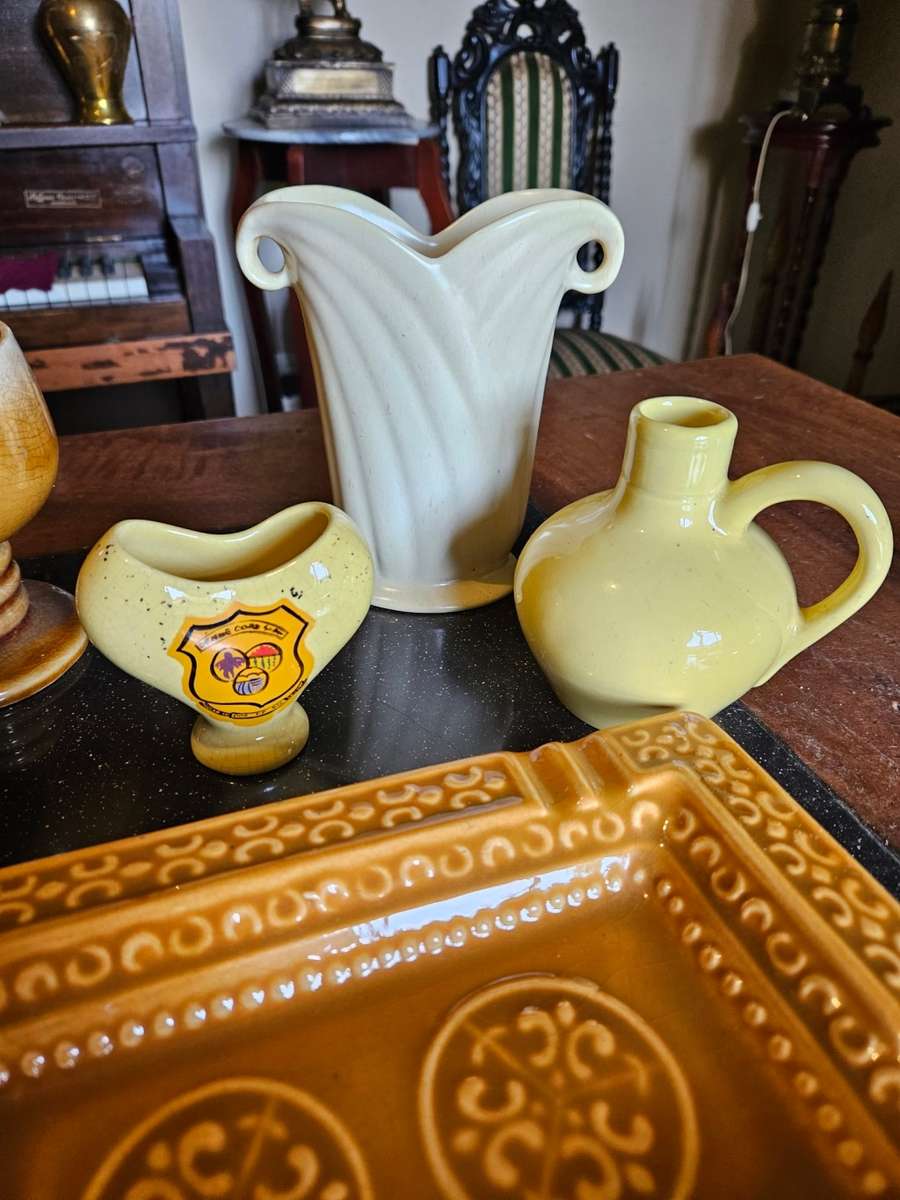 Variety of Vintage Lucia Ware plus other Ceramics