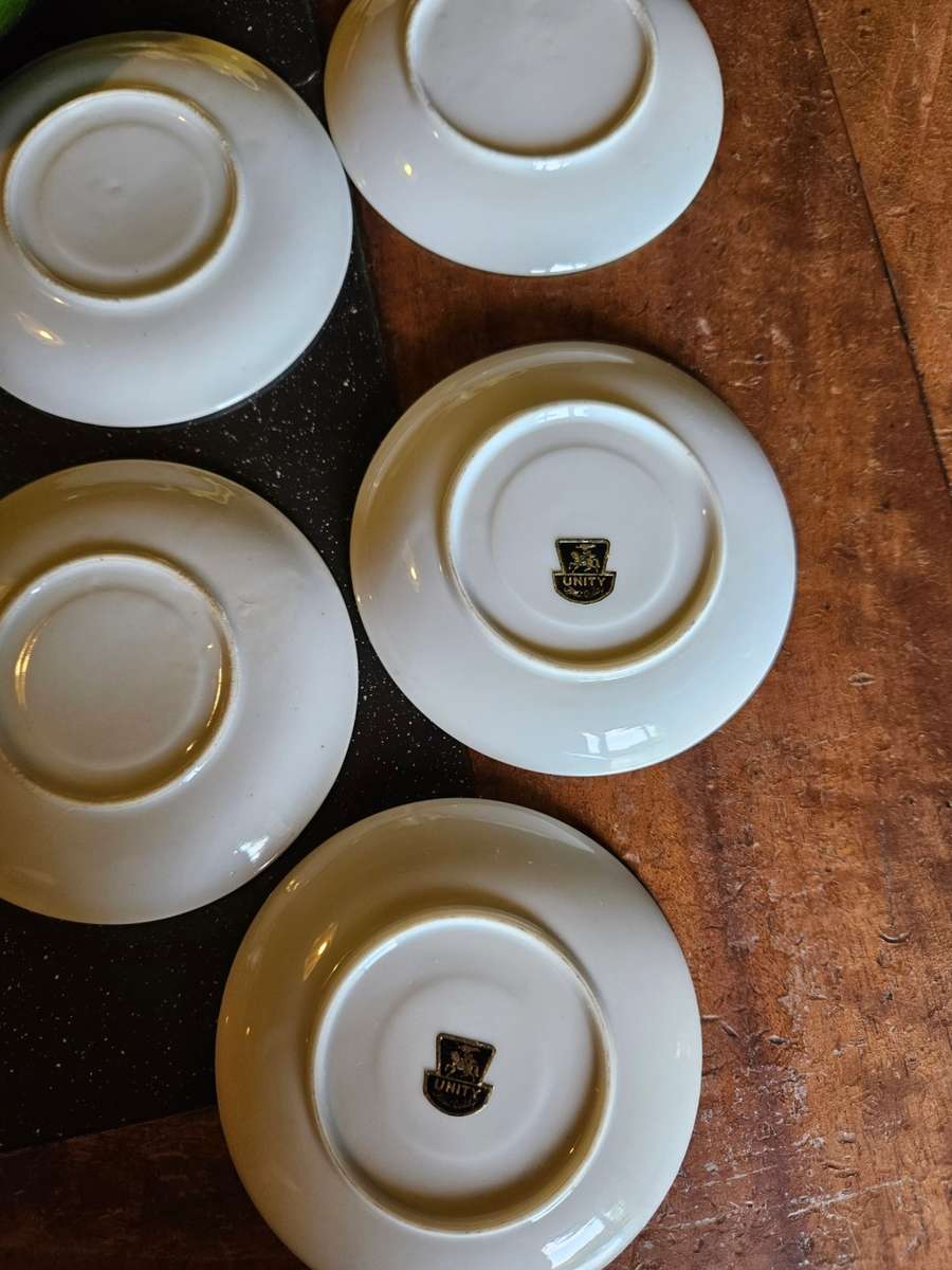 Variety of Vintage Lucia Ware plus other Ceramics