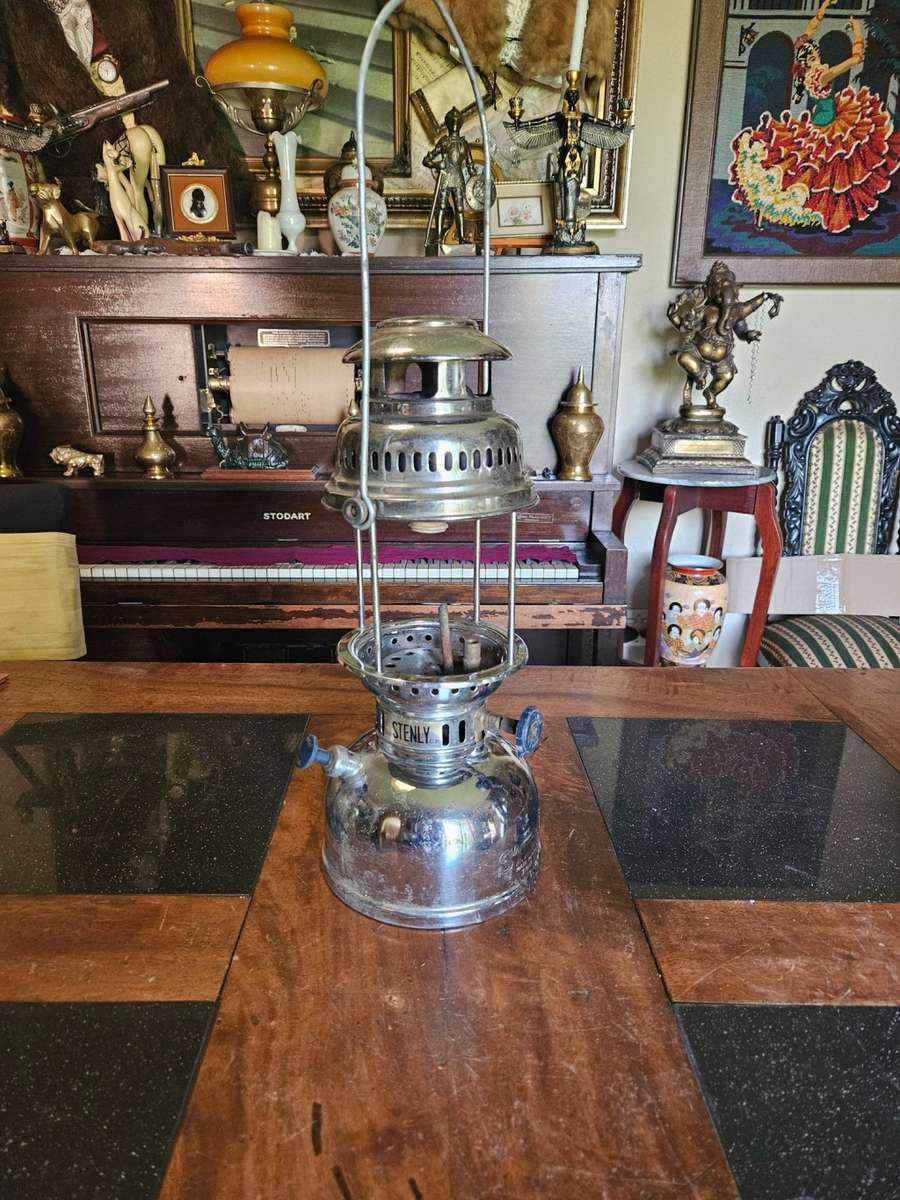 Stenly Parafin Lamp