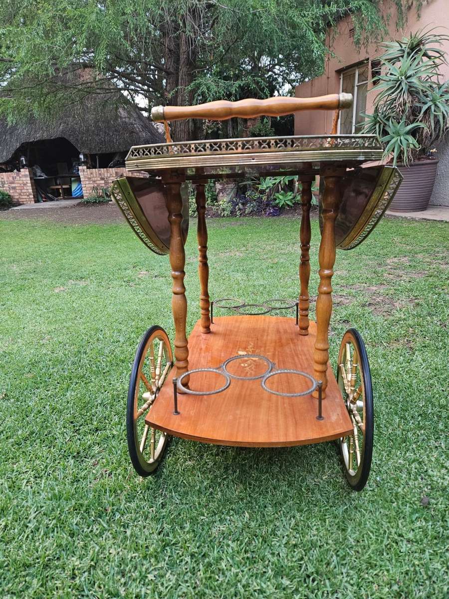 Exquisite Vintage Tea Trolley