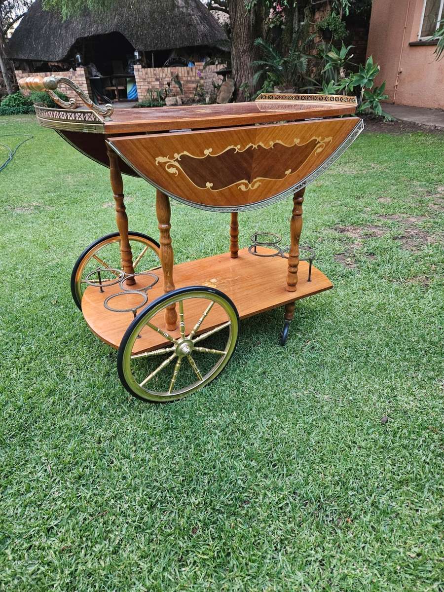 Exquisite Vintage Tea Trolley