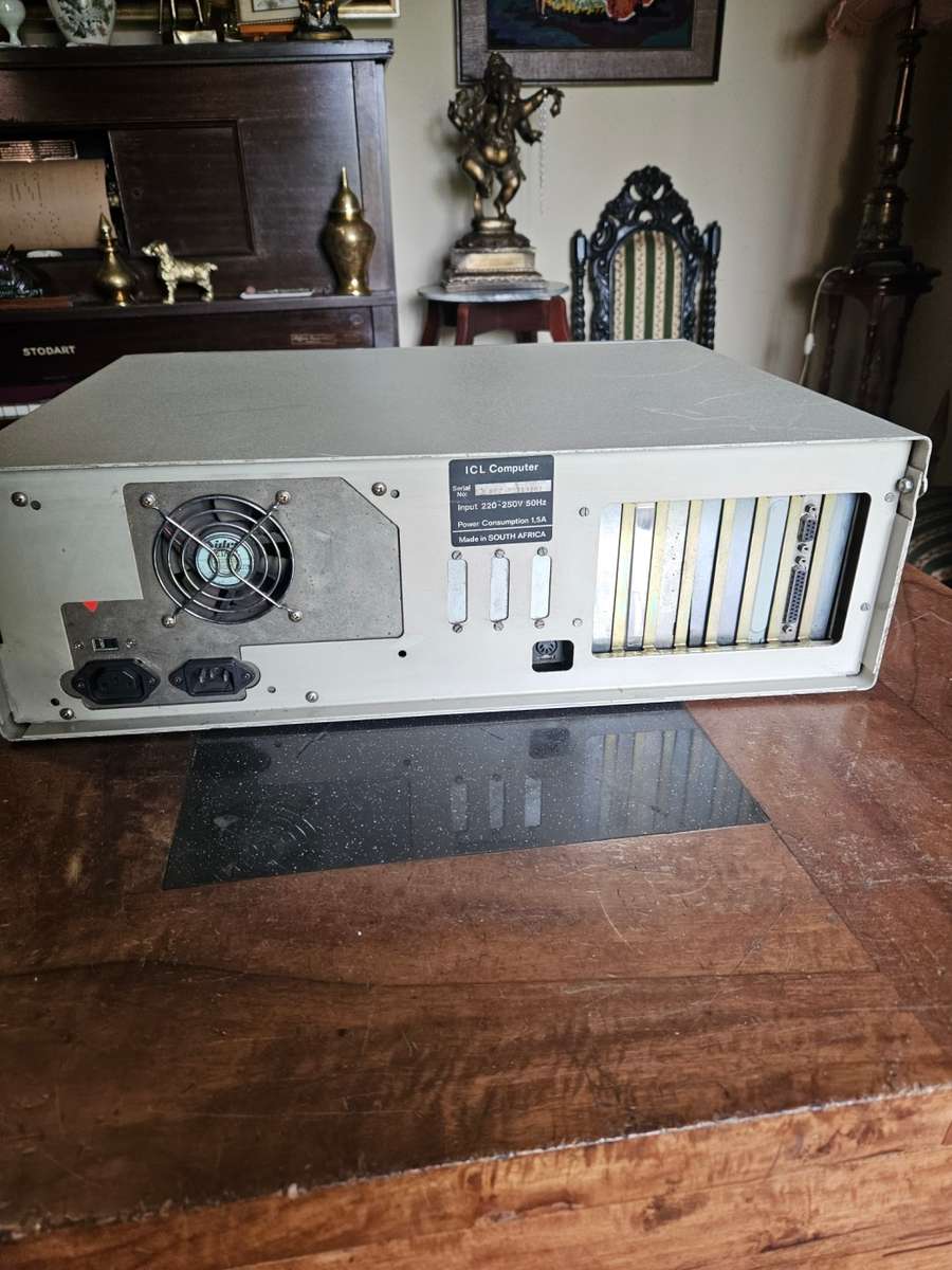 Vintage ICL Computer Series 3000