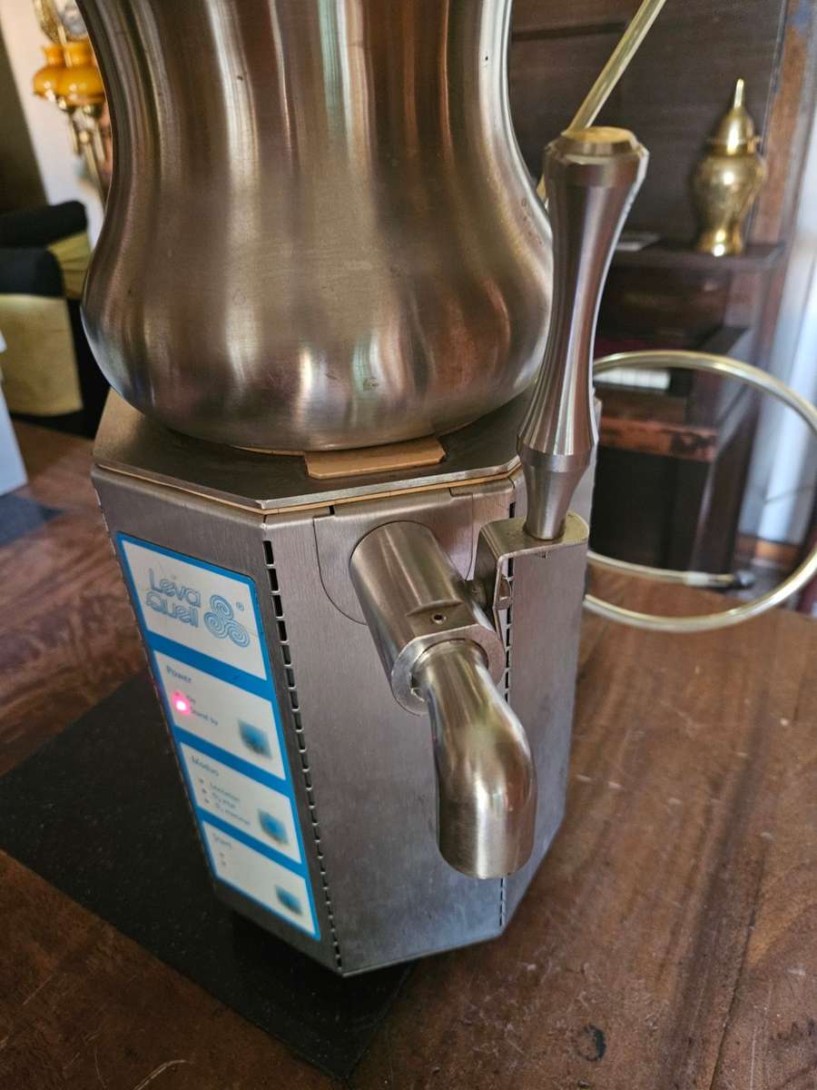 LEVA QUEll Water Levitating Machine