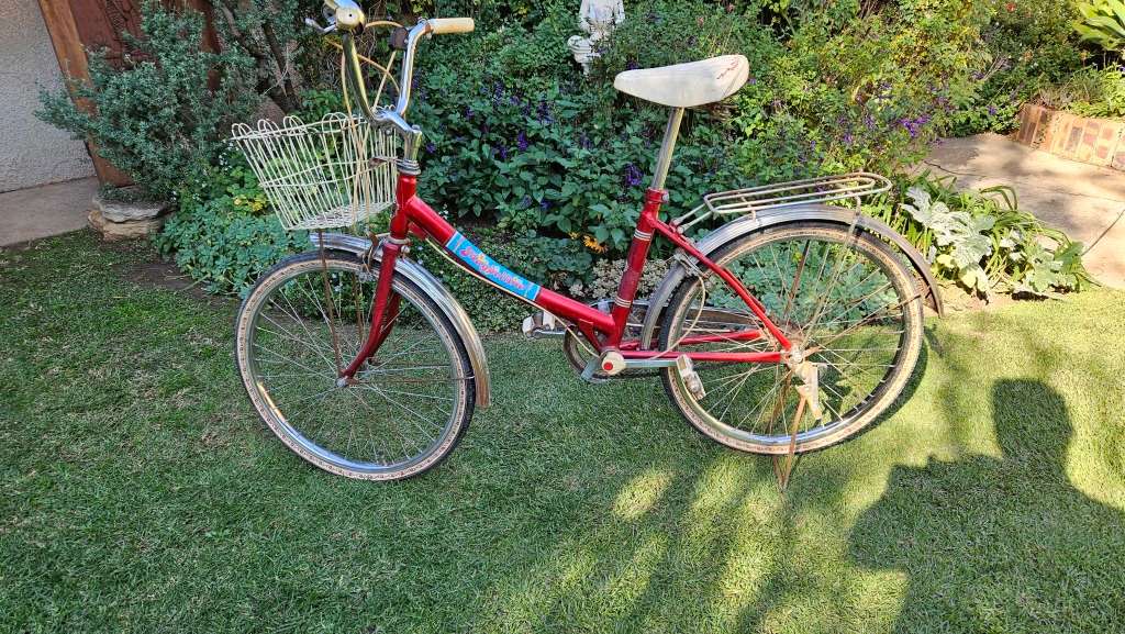 Vintage Western Maybelline Ladies Bicycle
