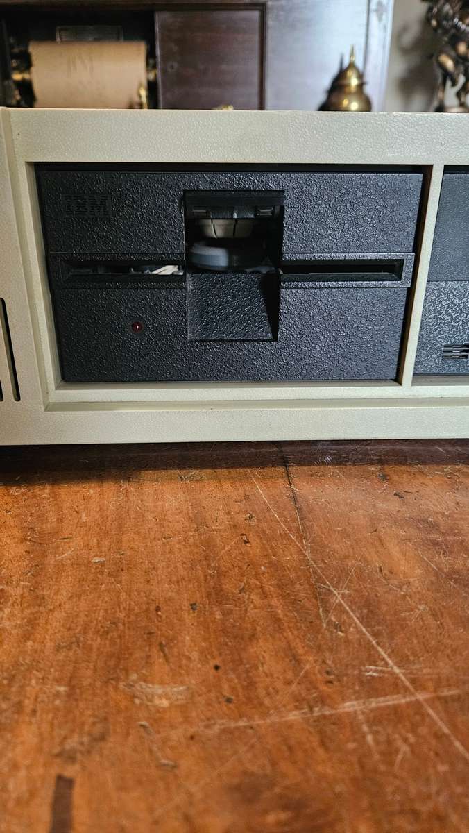 PC 100 Computer Drive Unit