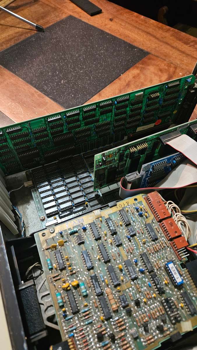 PC 100 Computer Drive Unit