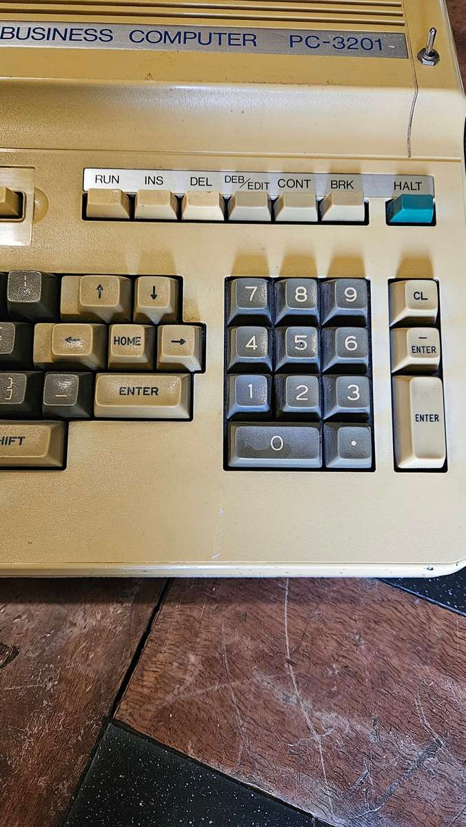 RESERVERD FOR `Blood_worship`  Sharp Business Computer PC 3201