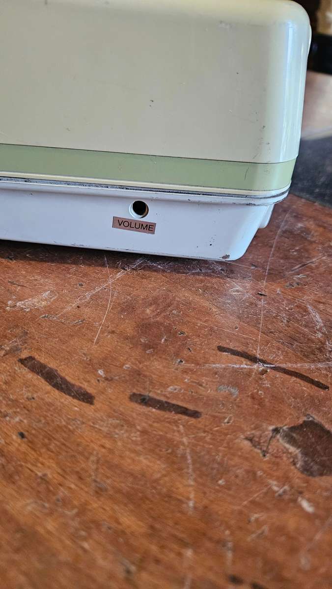 RESERVERD FOR `Blood_worship`  Sharp Business Computer PC 3201