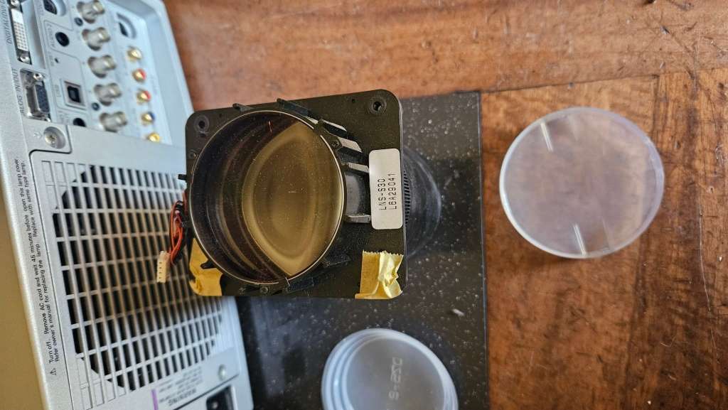 Large Sanyo Pro-Extrax Multiverse Projector