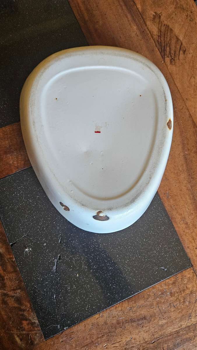 Vintage Enamel Bedpan