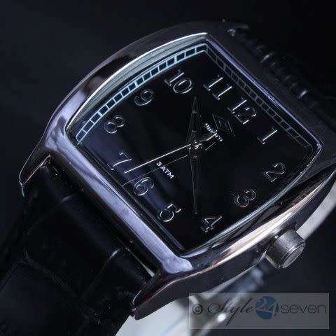 UMBRO **AUTHENTIC BRANDED BLACK DIAL ANALOGUE WATCH *IMPORTED FROM EUROPE!