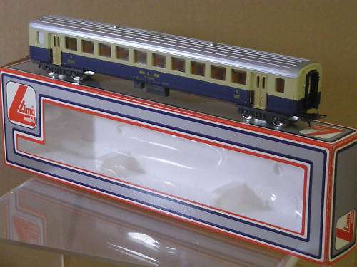LIMA BLS BLUE CREAM 2nd CLASS COACH MINT BOXED