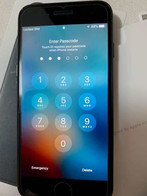 iPhone 7  128GB Black (As new)