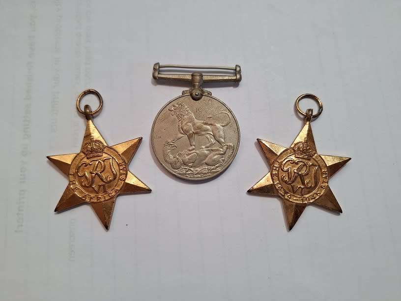 WW2 Medals given to SP Landrey 11576