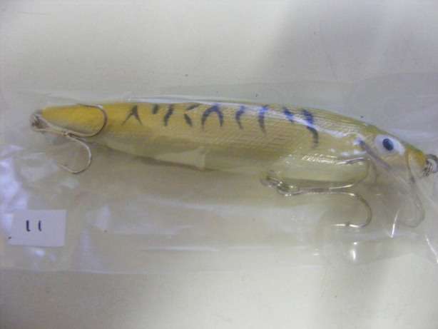FISHING LURE (11)