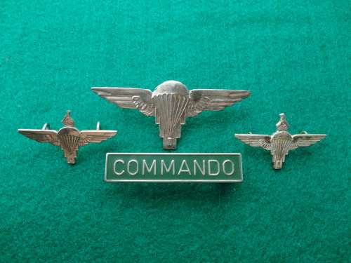 ZIMBABWE PARA / COMMANDO SET - ALL LUGS INTACT