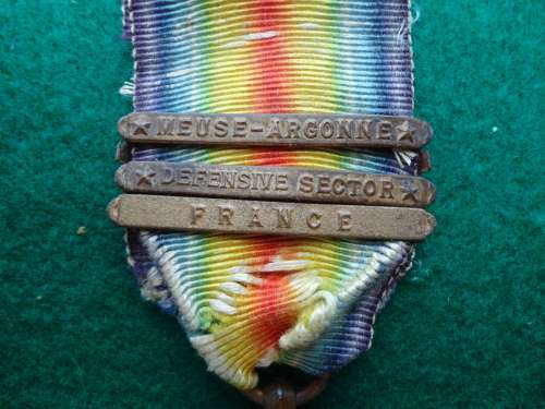 US VICTORY MEDAL - 3 BARS MEUSE - ARGONNE,DEFENSIVE SECTOR & FRANCE