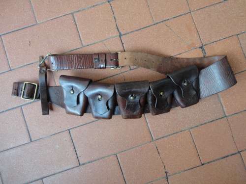 SA POLICE BANDOLEER COMPLETE AND IN GOOD CONDITION